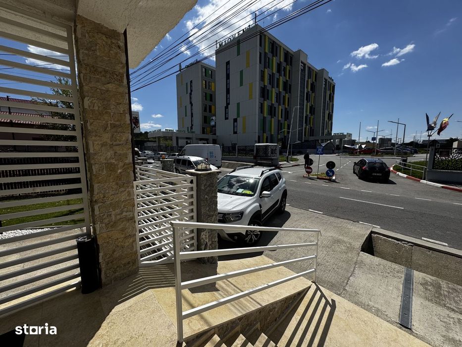 Spatiu Mioveni, Spital, pretabil clinica, birouri, amenajat 2025
