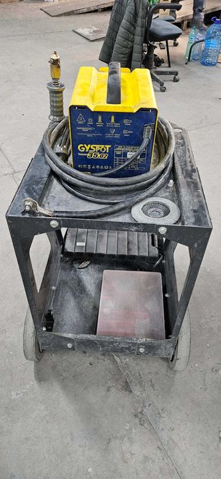 Авто-сервизно оборудване