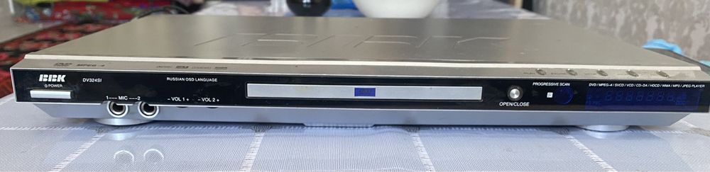 Дивиди фирменная с пультом