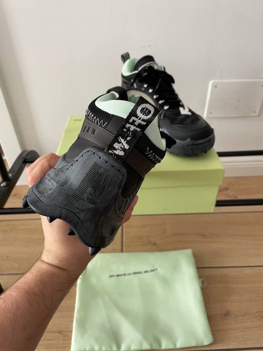 OFF White ODSY-1000 Dark Grey