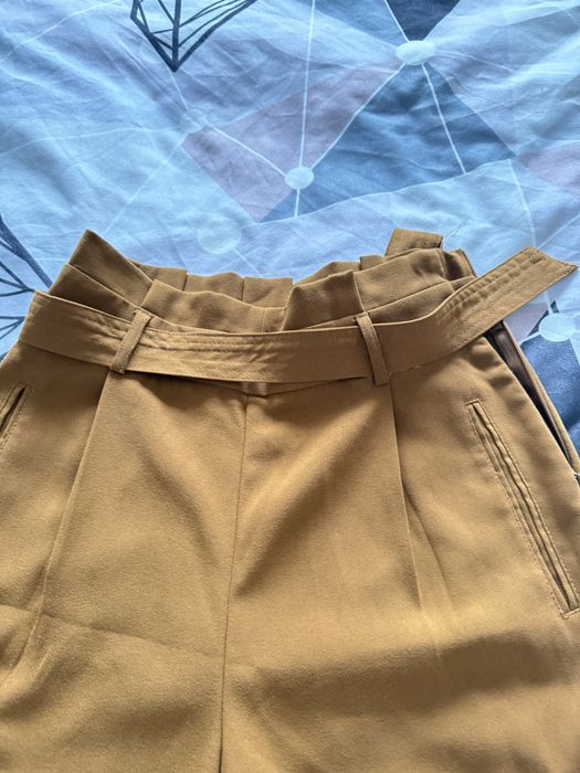 Pantaloni Stradivarius