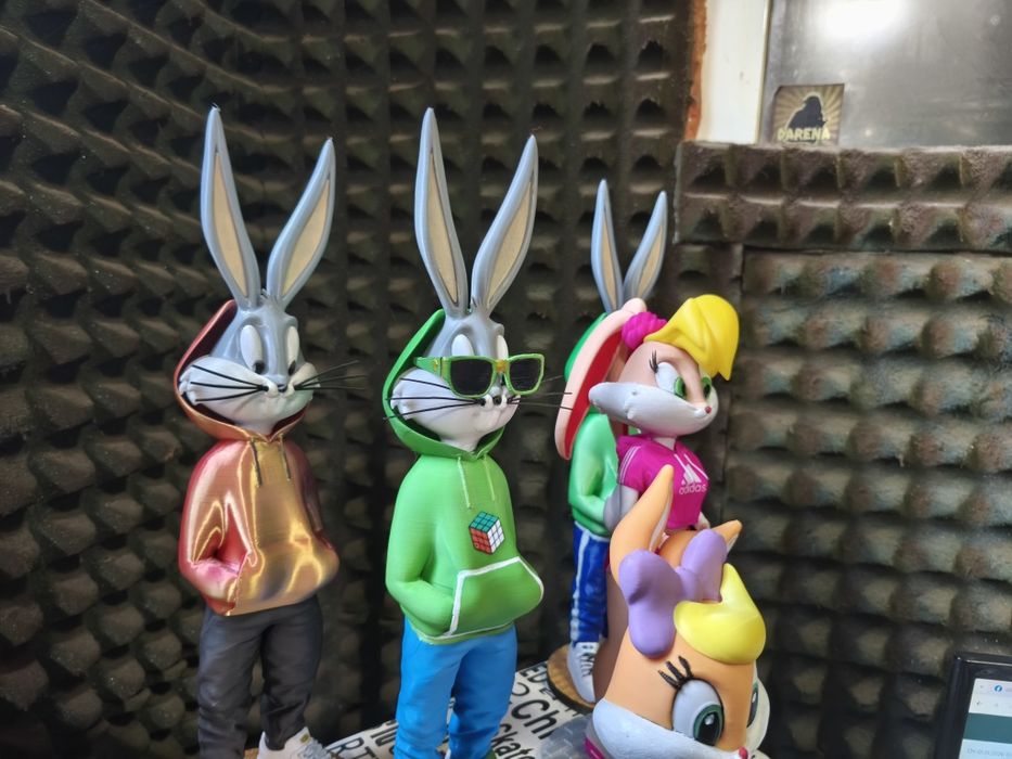 Фигури на анимационни герои