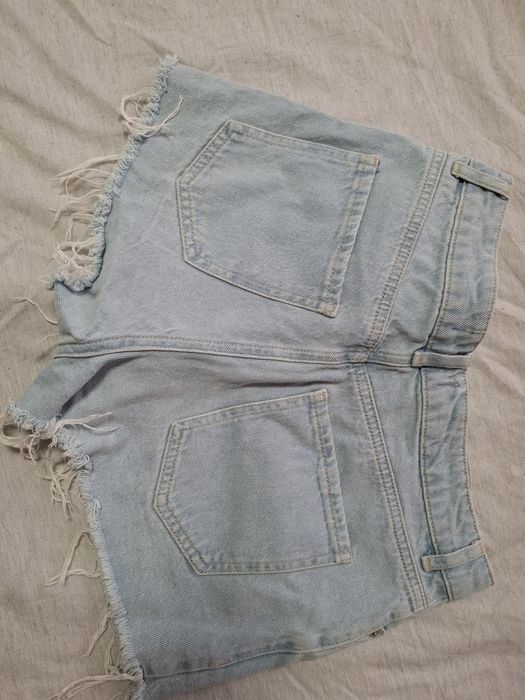 Дамски къси панталони