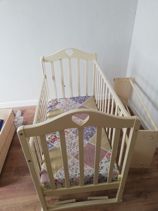 Кроватка для новорождённых