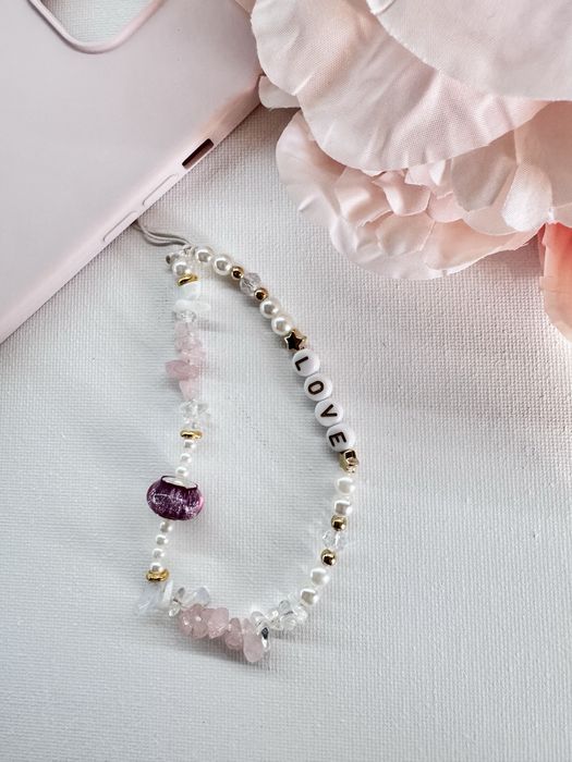 Ръчно изработено украшение за телефон