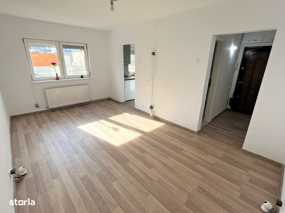 Garsoniera renovata 2026 | 30mp | pretabil cabinet | zona Sub Arini