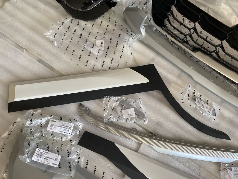 Накладки (молдинги)для  Kia Seltos