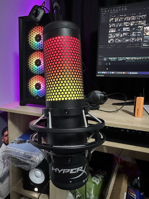 Microfon Gaming HyperX QuadCast S RGB + Braț de birou