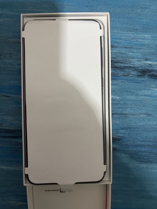 Samsung a56 256/8