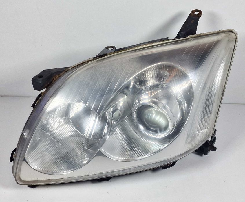 Ляв Фар Ксенон Xenon Toyota Avensis T25 Тойота Авенсис Т25 2003г-2008г
