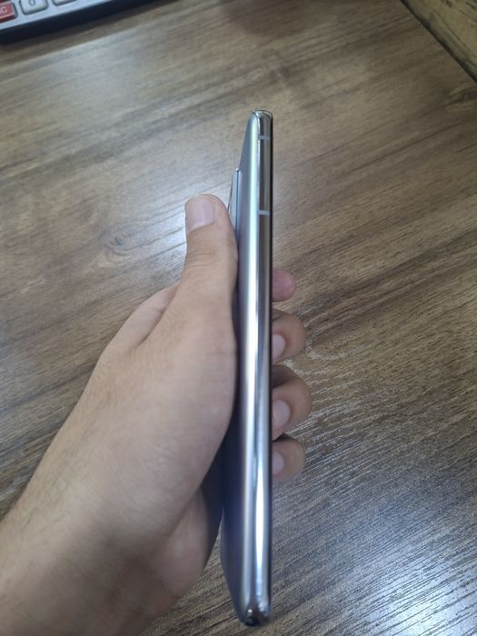 Samsung S26 Ultra 256gb sotiladi