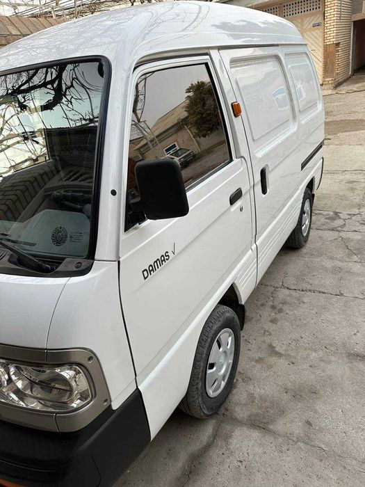 Дамас Ван Damas Van 2018