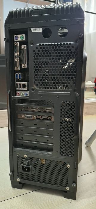 Pachet Gaming PC+Monitor+Tastatura