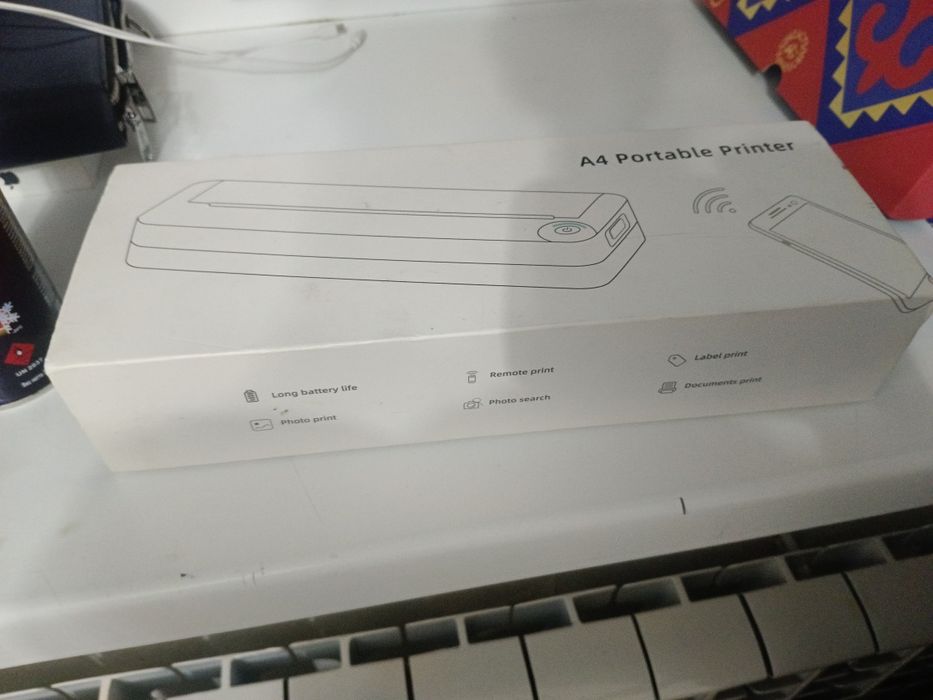 Термо принтер , работает по Bluetooth