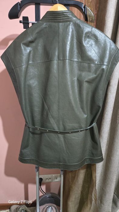 Кожаный жилет Balenciaga