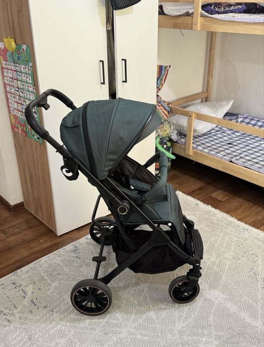 Коляска 15.000 тенге