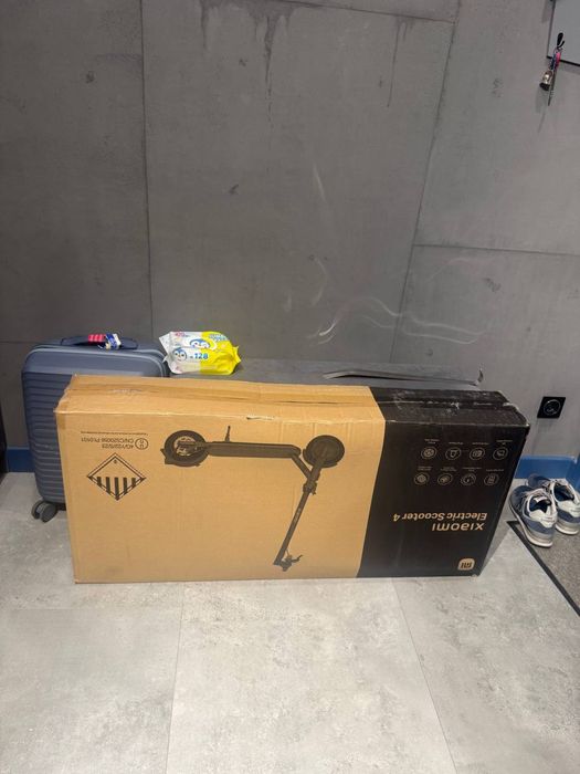 Xiaomi Electric Scooter 4 электросамокат