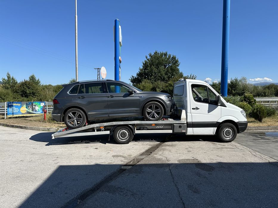 Пътна помощ превоз на автомобили