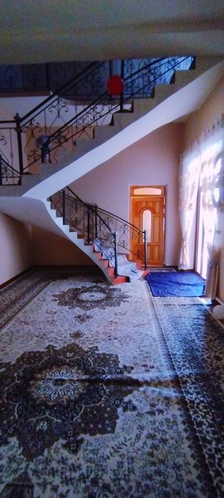 Yangi xovli Sotiladi