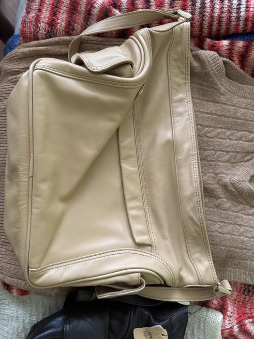 Дамски чанти истинска кожа