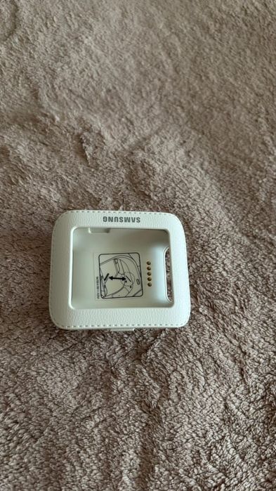 Продам смарт часы Galaxy gear2