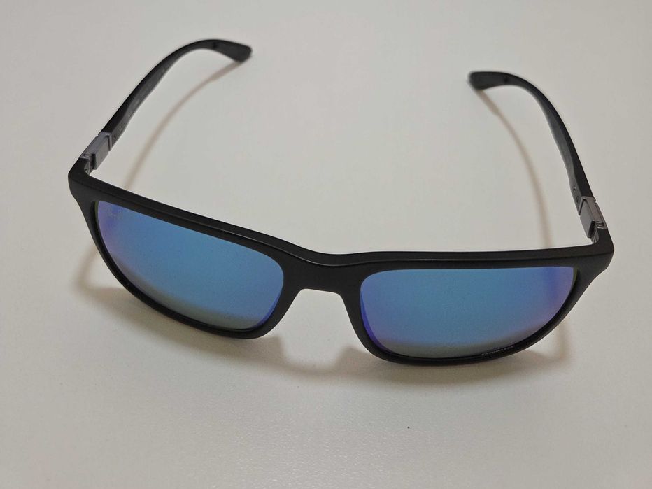 Оригинални Ray-Ban RB4385 Polarized (Chromance) – Като нови! Пълен комплект