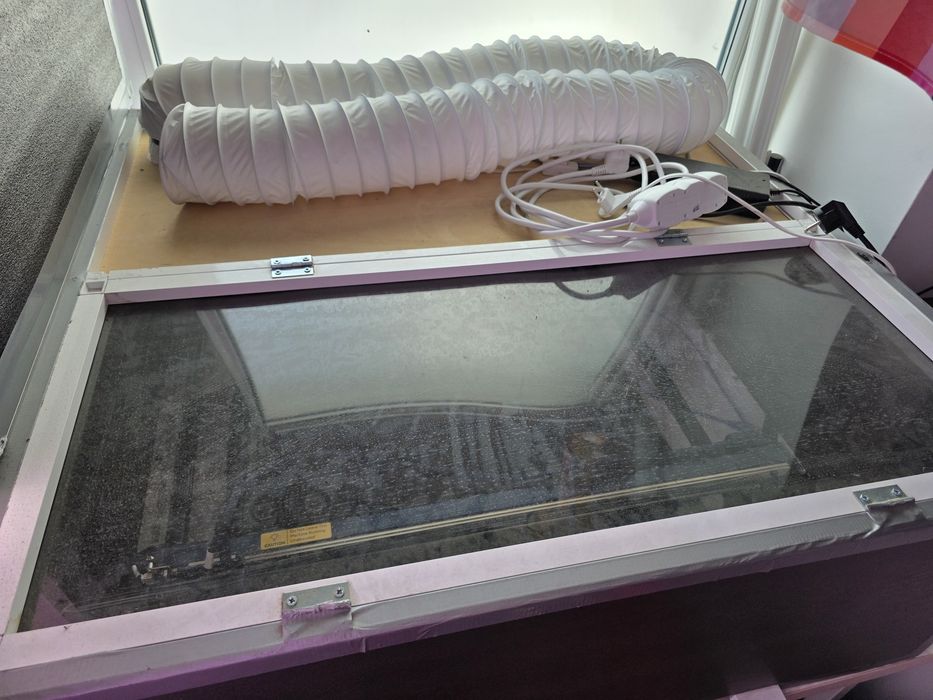 Vand laser Sculpfun 33w foarte puțin utilizat