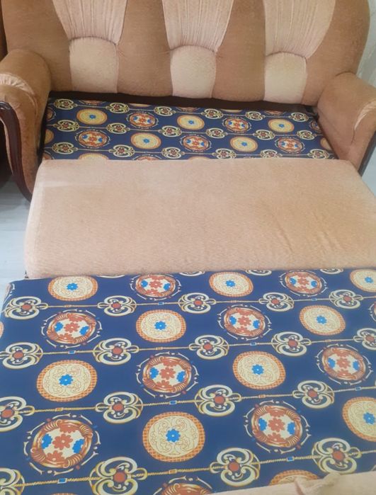 Диван раскладной б/у