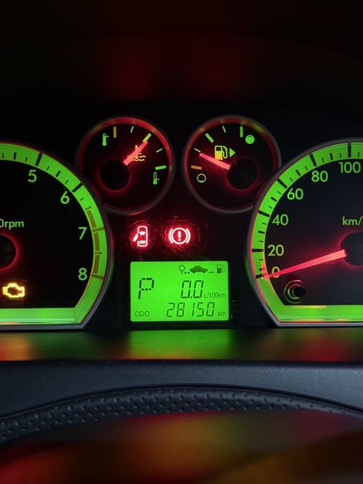 Продаётся своя нексия 3