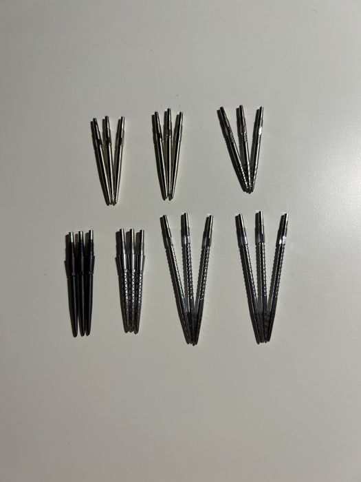 Дартс стрели, пера,връхчета и др.