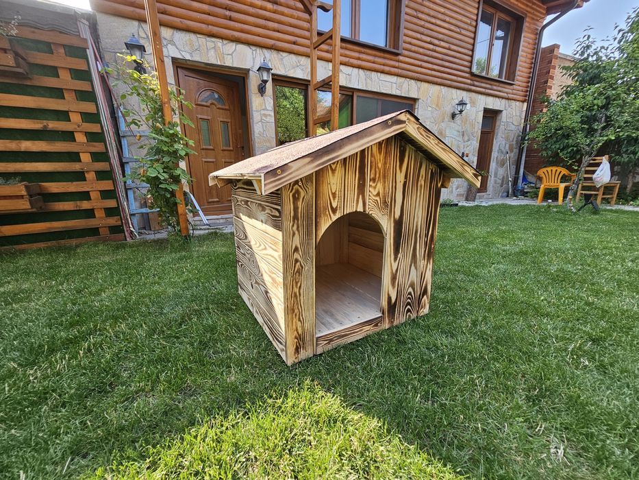 Кучешки колиби (Къщи за кучета)