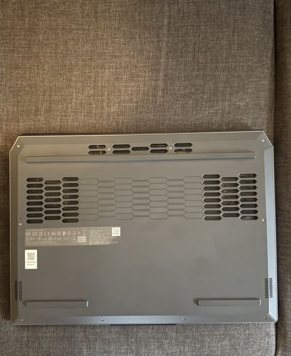 vand laptop lenovo LOQ