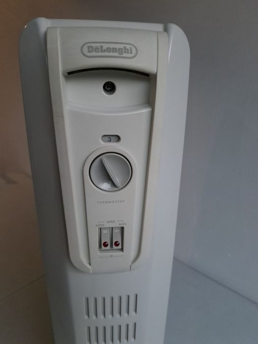 Маслен радиатор Delongi