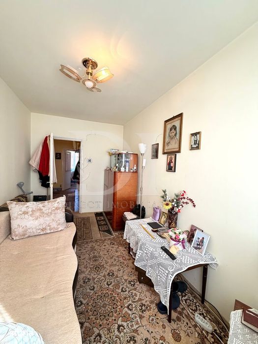 Apartament decomandat / etaj intermediar / Zona Grigorescu