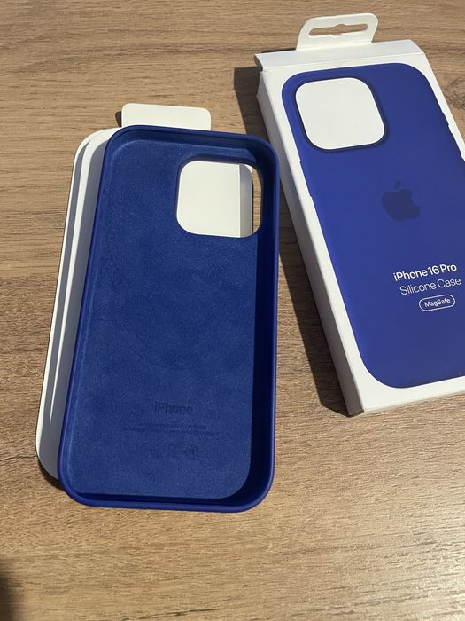 Husa Apple iPhone 16 Pro