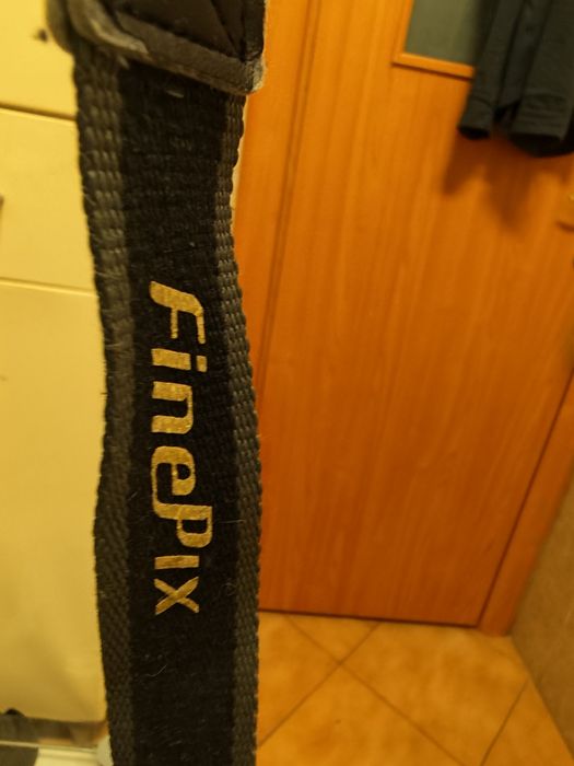 FujiPix S5600 Digital Camera