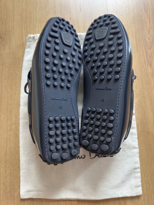 Продавам мокасини Massimo Dutti 43