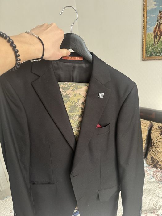 Пиджак мужской на виньетку