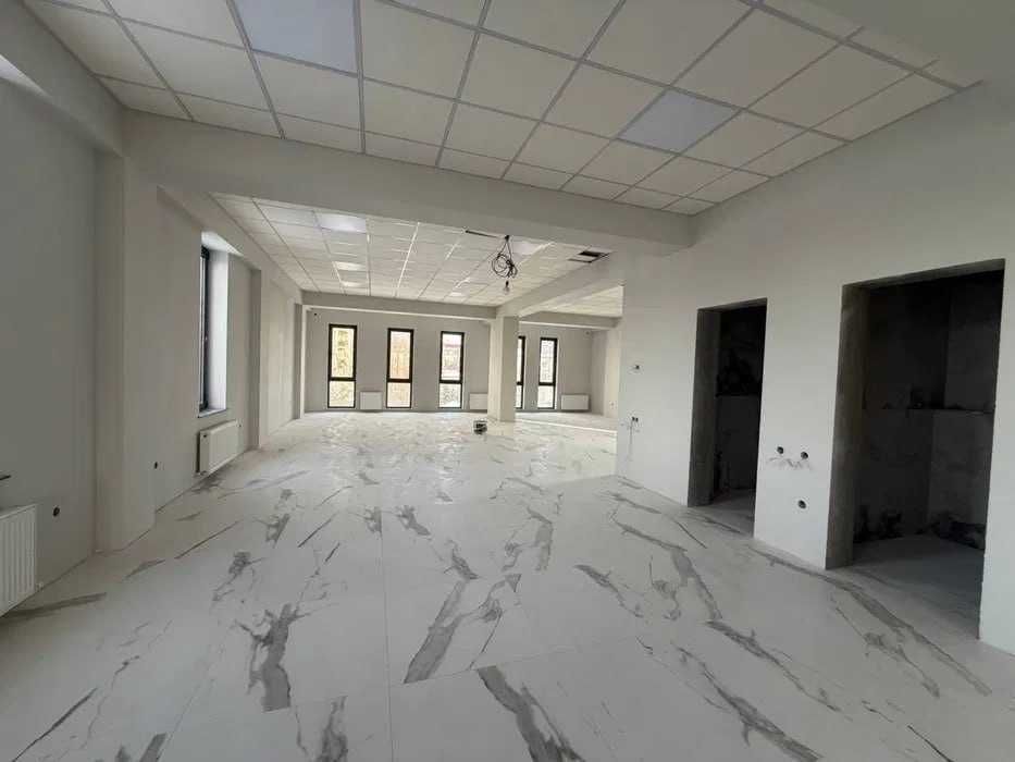 Сдаётся здание 1380м2, парк «Ашхабад»