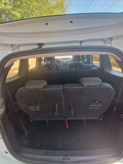 Dacia Lodgy 2014 7 locuri
