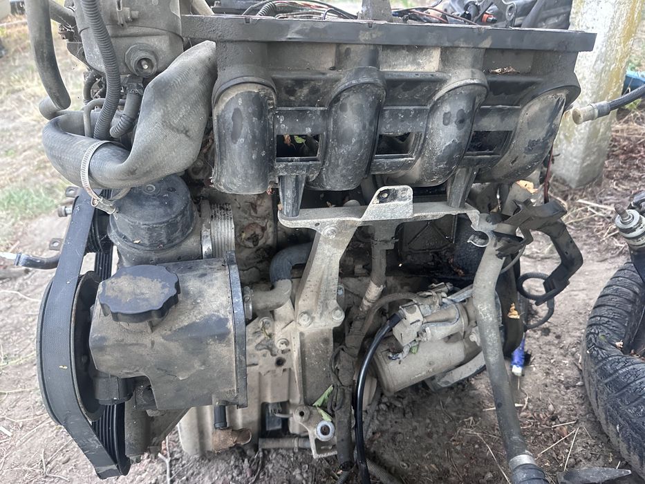 Двигател Mercedes Sprinter 313CDI 2003 година На Части !!