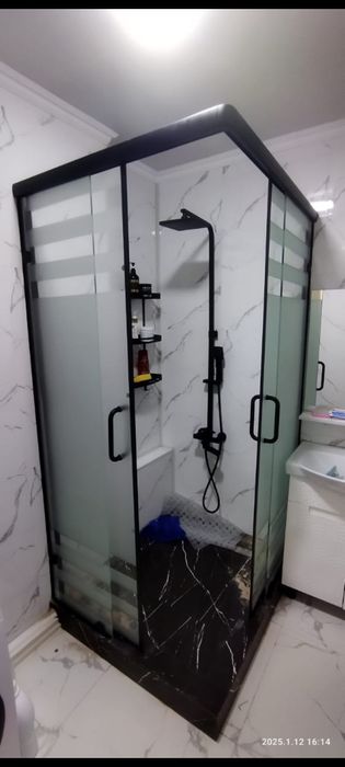 Стеклянные душевые кабины Лофт перегородки