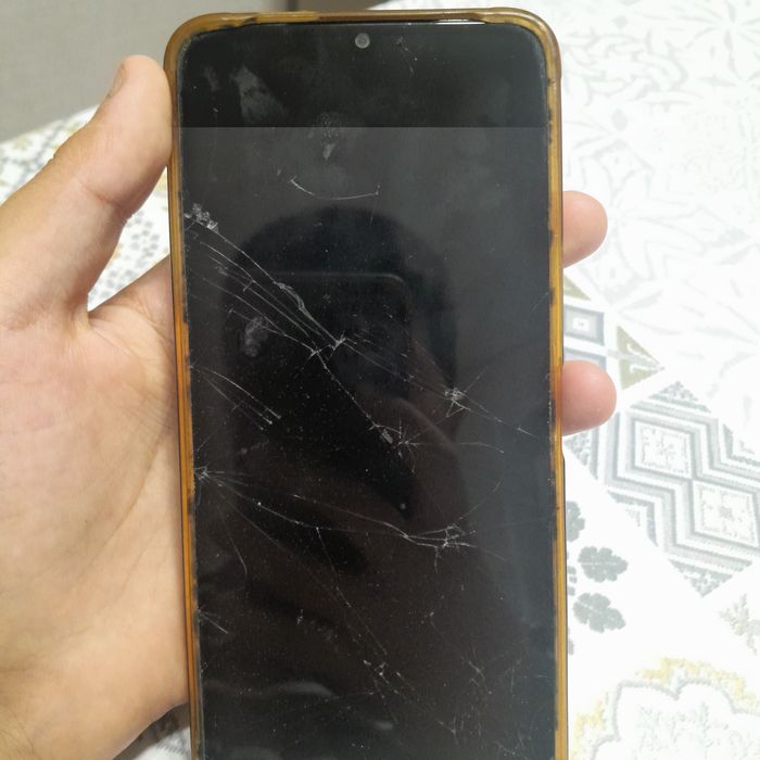 VIVO YO4 256 гигобаит