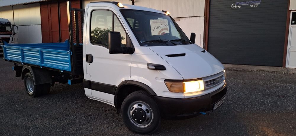 Vând Iveco Daily