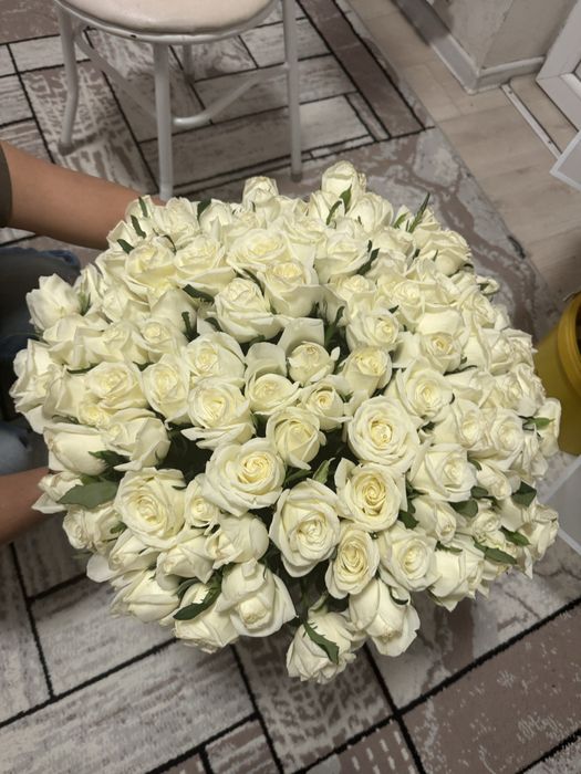 101 роза срочно продается