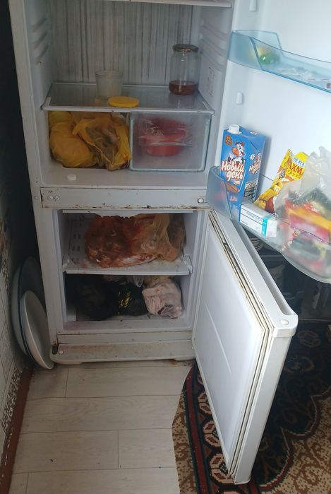 Продам срочно холодильник