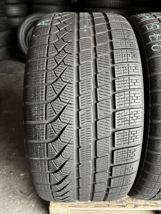 4 anvelope iarna 275/40/19 + 245/45/19 , Pirelli * , DOT  2023/2024 !