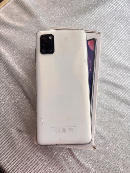 Продам samsung galaxy a31