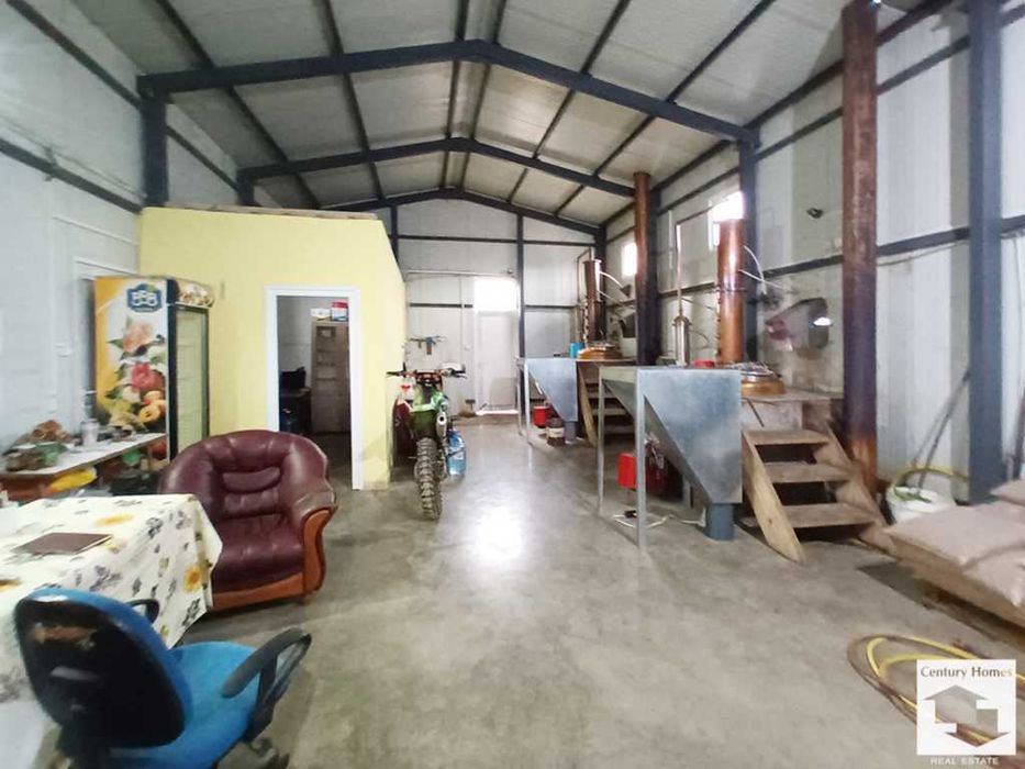 Продава се Промишлена сграда в Златарица - 100 кв.м за 970 €/кв.м - Снимка #1