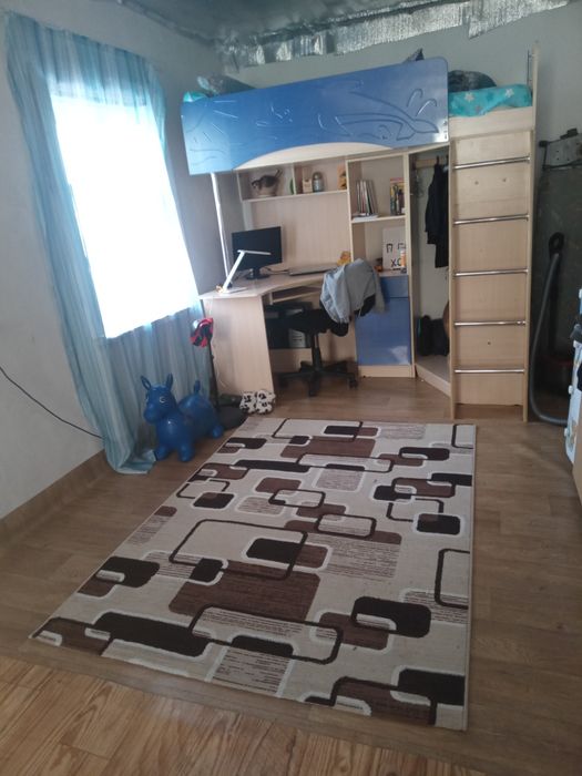 Продам кровать чердак